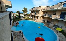 Appartamento con piscina Green Bay Village