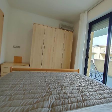 Appartamento con piscina Green Bay Village Pineto Esterno foto