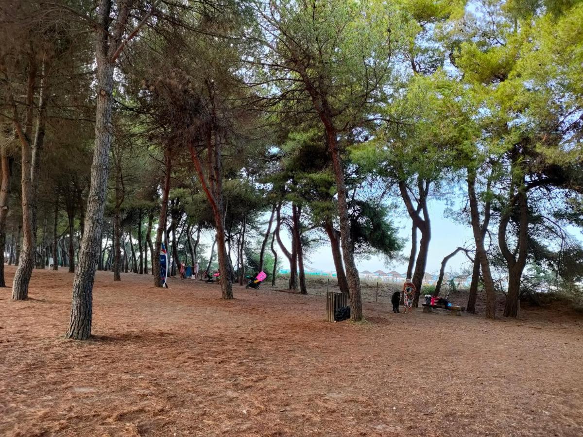 Appartamento con piscina Green Bay Village Pineto Esterno foto